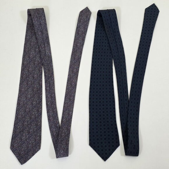 Diva Pure Silk Tie Lot of 2 Italy AOP Geo Tiny Paisley Preppy W3 L56.5-58 Inches - Picture 3 of 13